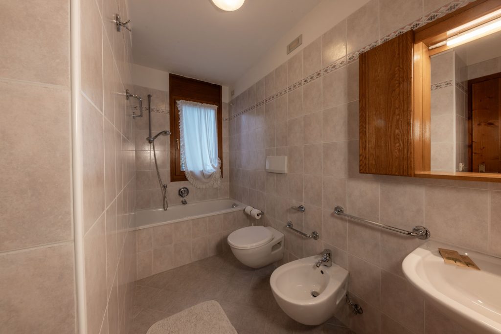 ski-residence-holiday-apartment-dolomites-5